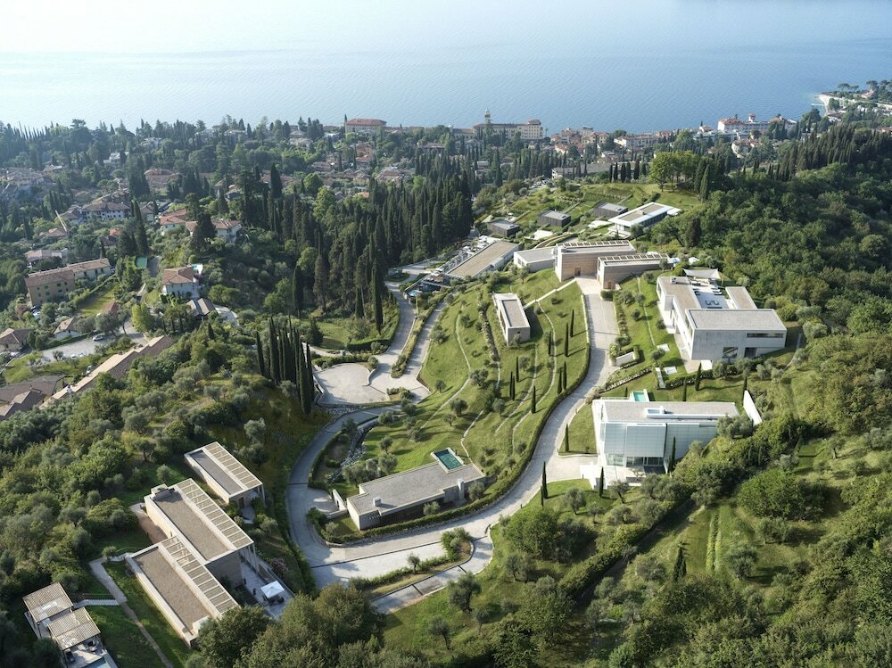 Фото Eden Reserve Hotel & Villas