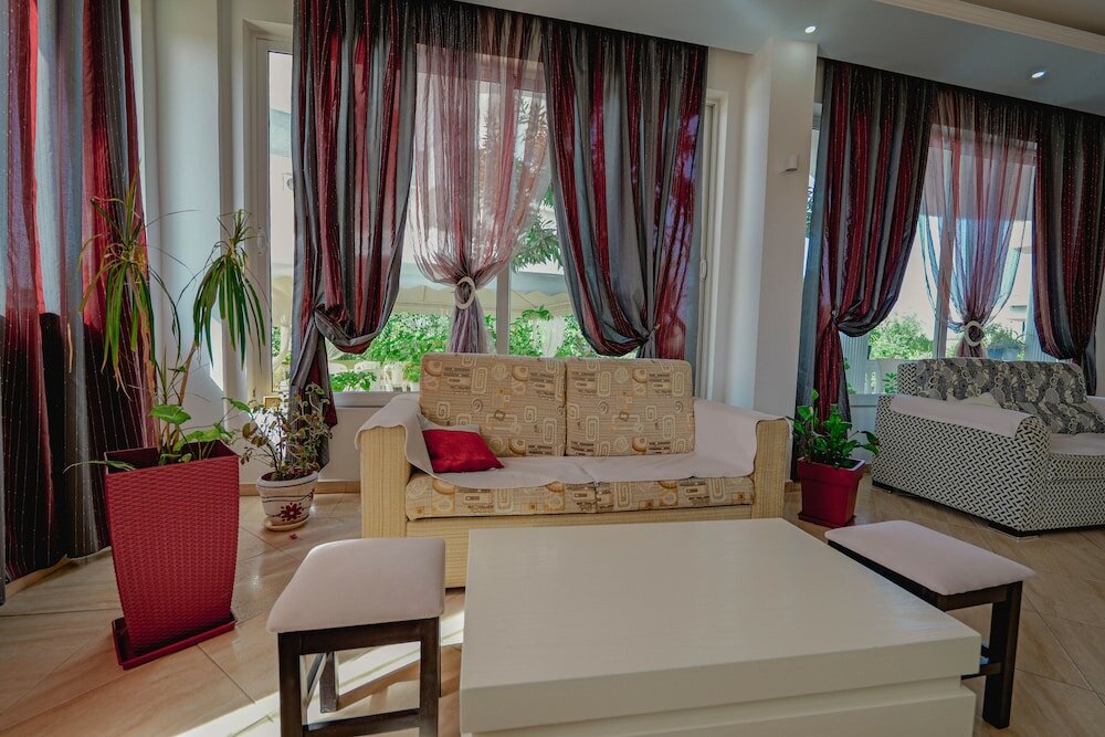 Фото Divo Palace Hotel