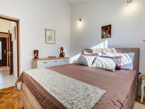 Гостиница Modern Holiday Home in Zadar With Terrace
