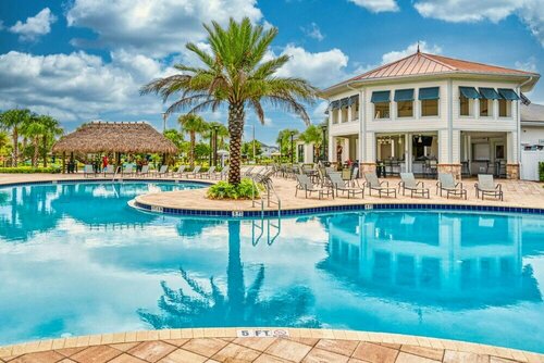 Гостиница Spacious Home With a Large Pool Near Disney в Киссимми