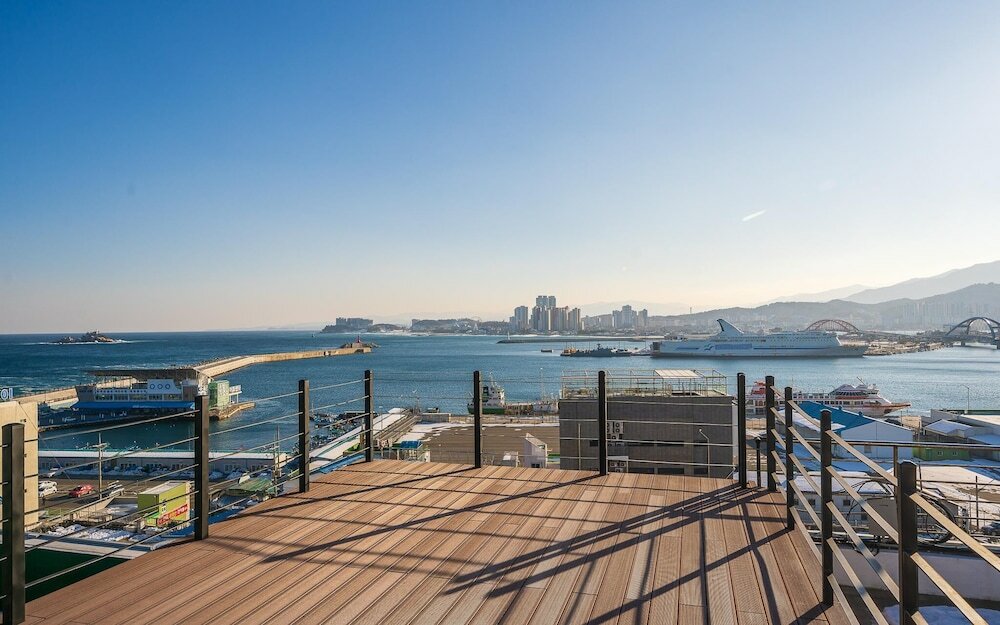 Фото Sokcho Ritz Hotel