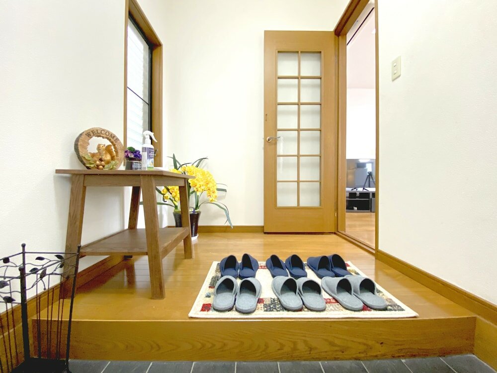 Фото White Space