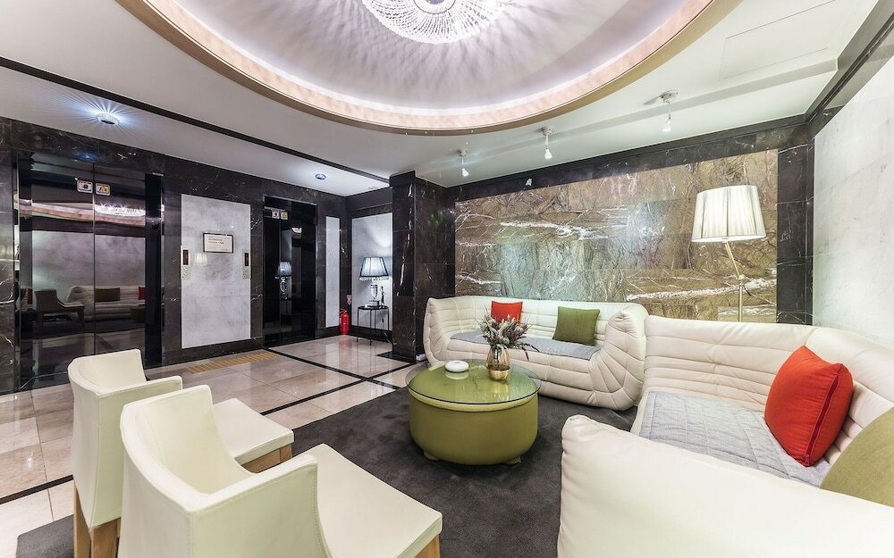 Фото Suwon Orsay Hotel