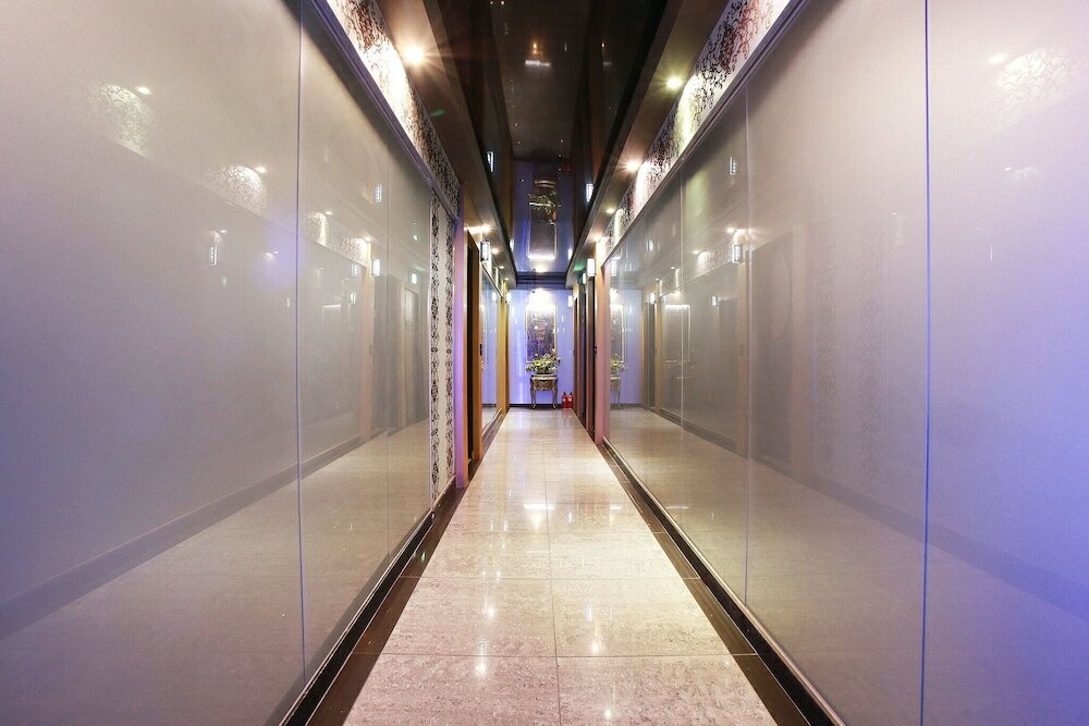 Фото Incheon Red Dragonfly Hotel