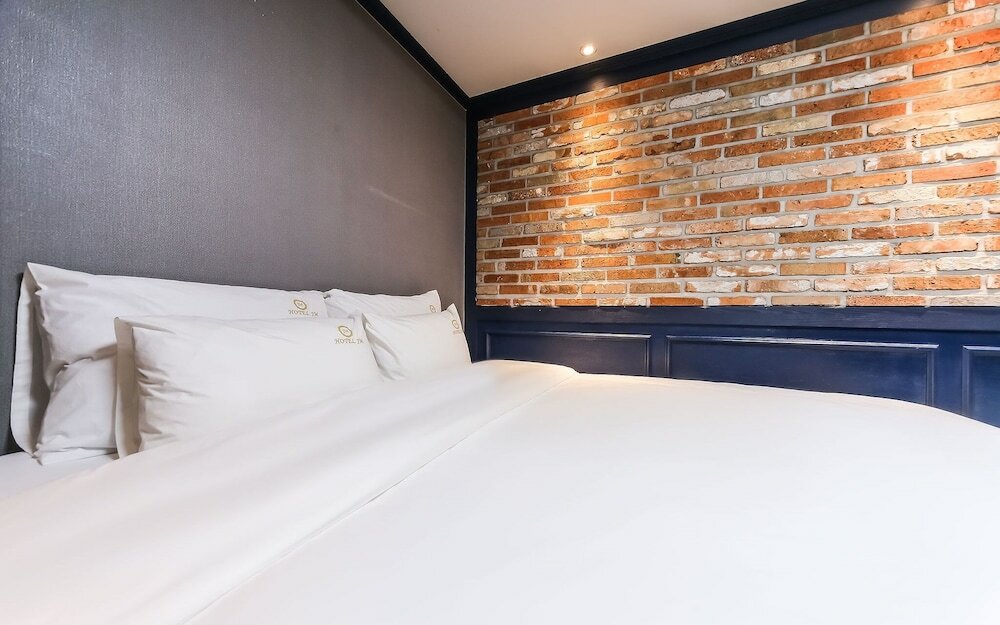 Фото Changwon Sangnamdong Hotel Jm