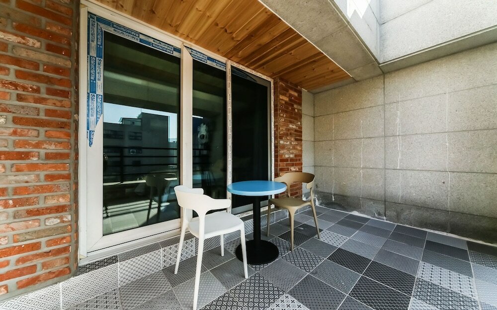 Фото Changwon Sangnamdong Hotel Jm