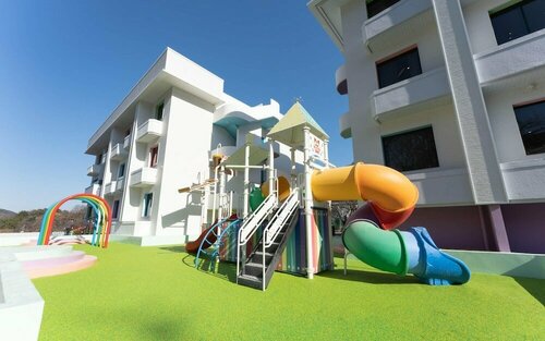 Гостиница Gimhae Eobangdong Denbasta Kids Land в Кимхэ
