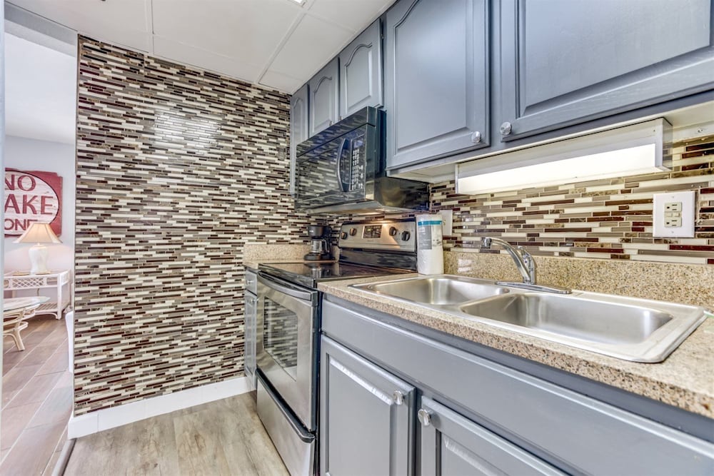 Фото Monterey Bay 1103 Myrtle Beach Escape