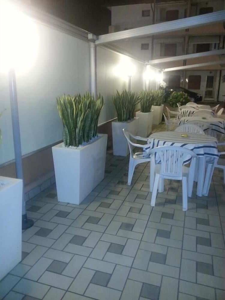 Фото Hotel Europeo