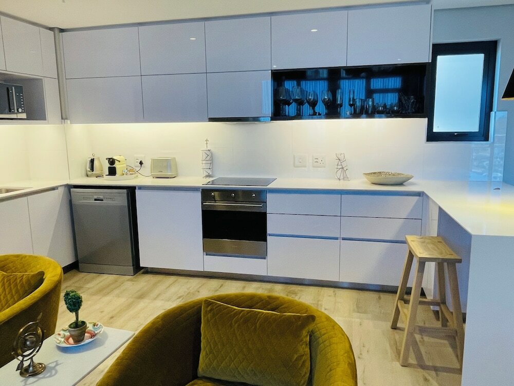 Фото Urban Elephant 16 on Bree