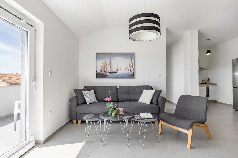 Фото Apartments Villa Salona Sky