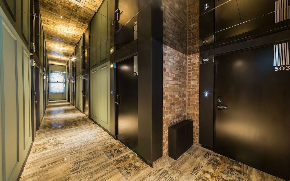 Фото Suwon Johnny B