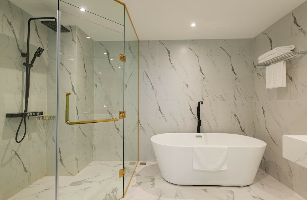 Фото Grand Gosia Hotel