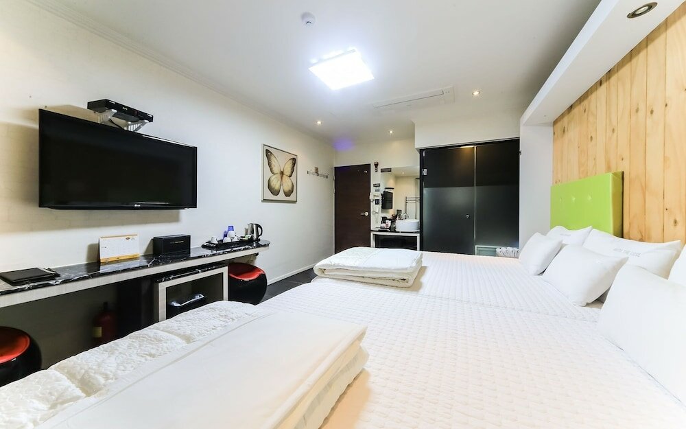 Фото The Lux Tourism Hotel Geoje