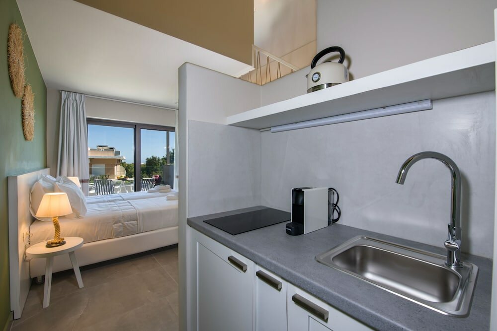 Фото Eleanthi Modern Living