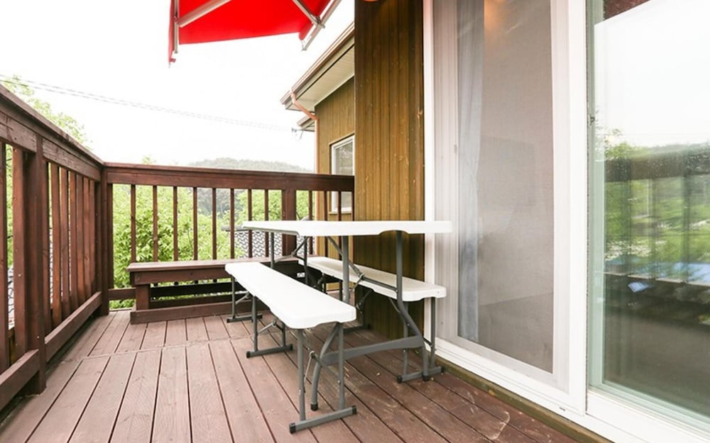 Фото Geochang Siesta Pension