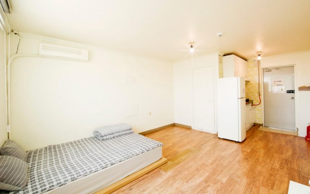 Фото Eurwangni Marine Camp Pension