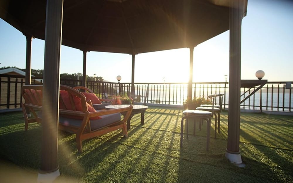 Фото Ganghwado Sunsets and Ocean Pension