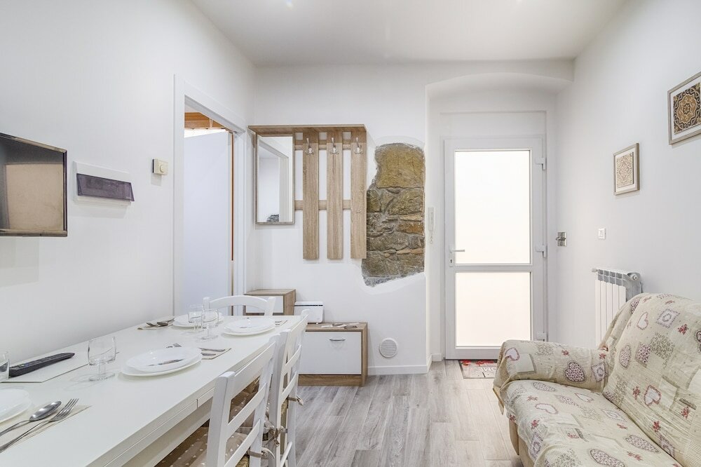 Фото Impero Trieste Apt - Ospedale Maggiore