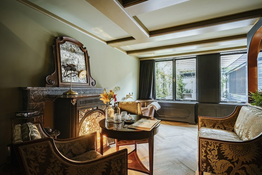 Фото Hotel The Noblemen