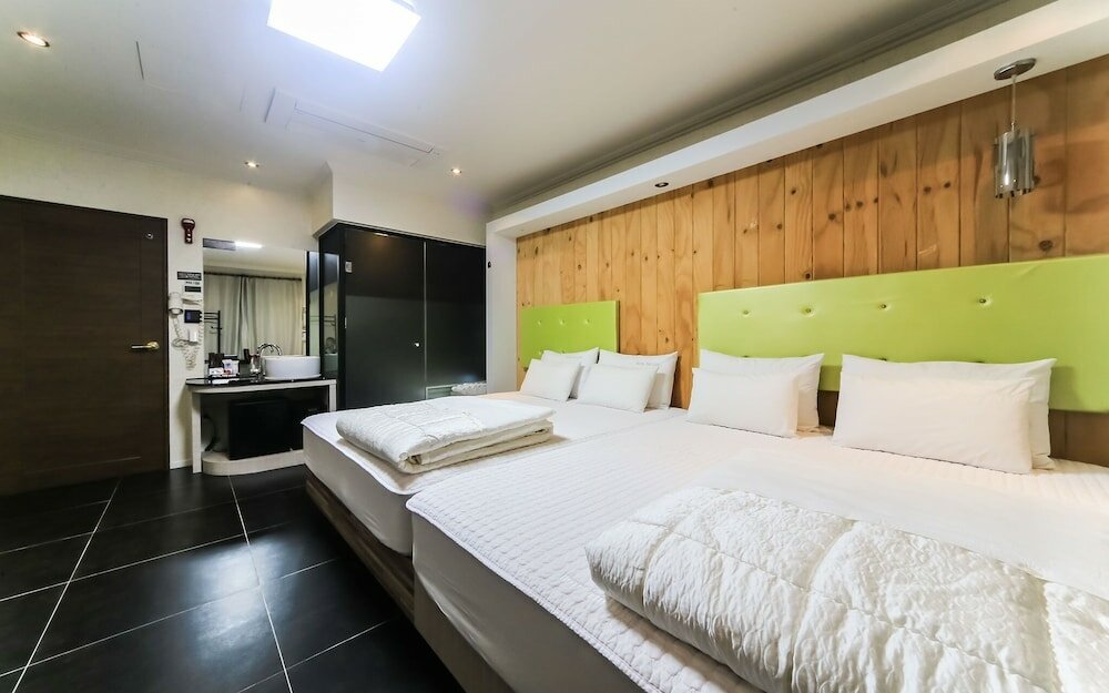 Фото The Lux Tourism Hotel Geoje