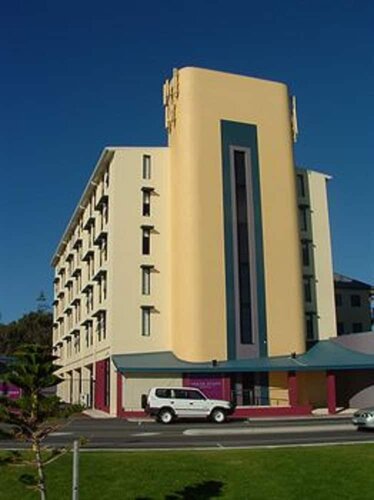 Гостиница Ocean Beach Hotel в Перте