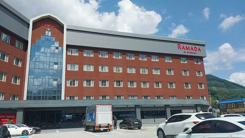 Гостиница Ramada by Wyndham Suanbo