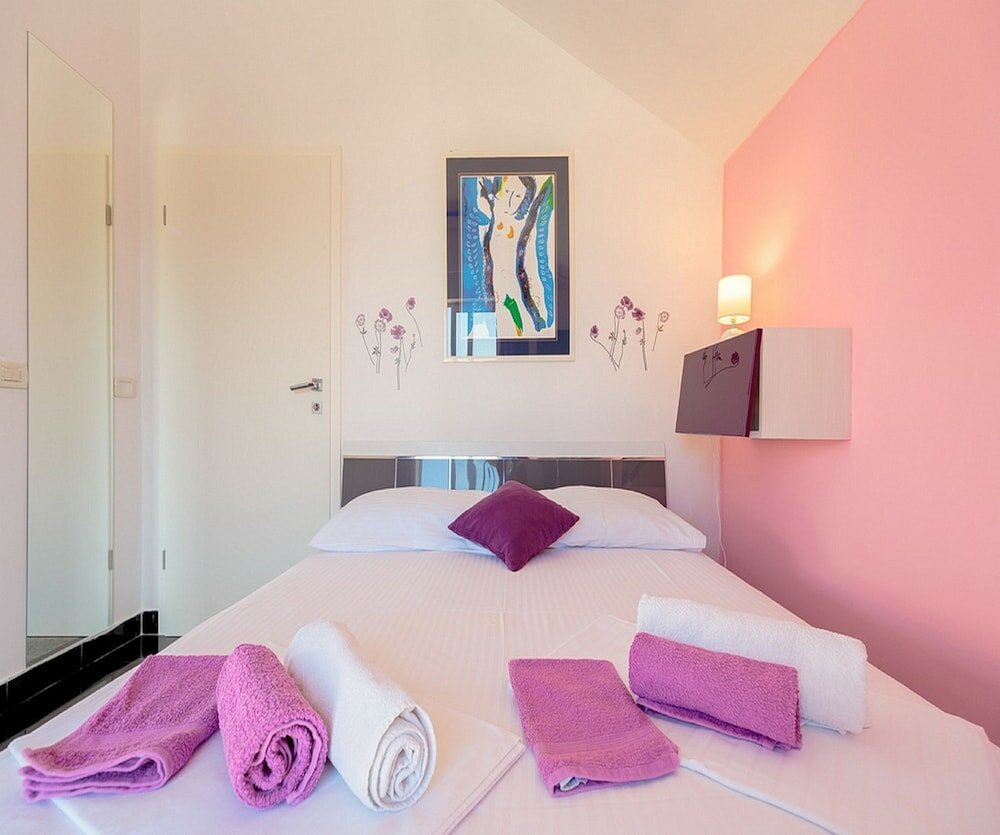 Фото Heavenly Holiday Home