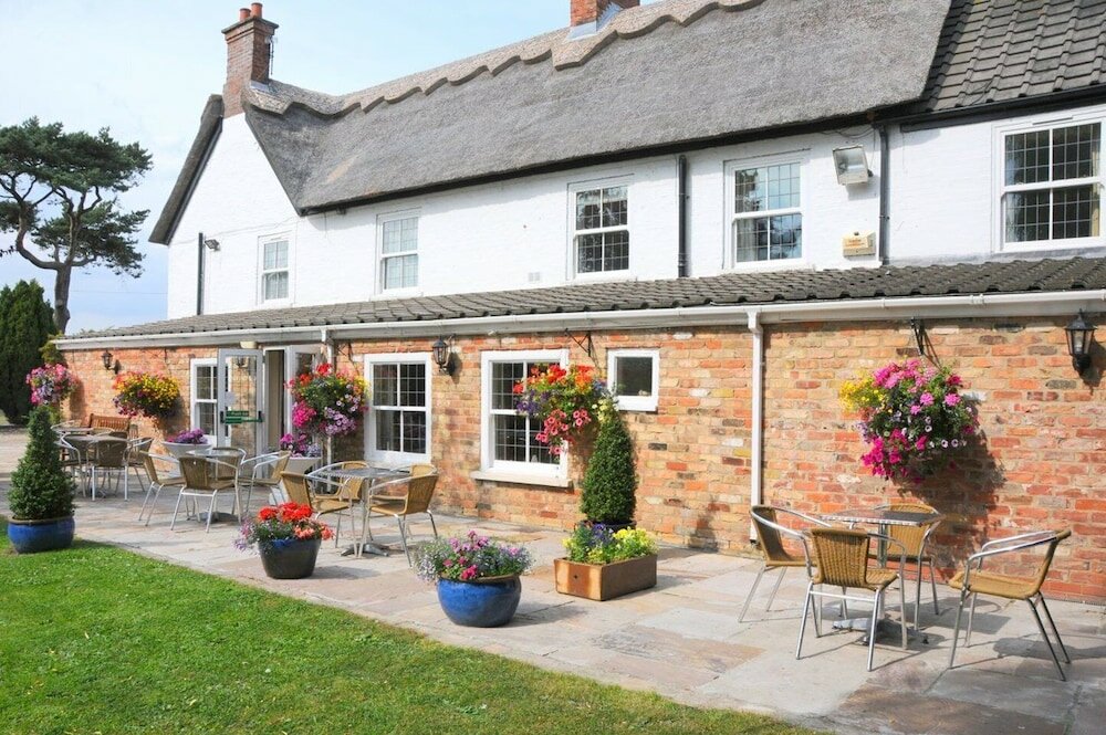 Фото Stallingborough Grange Hotel