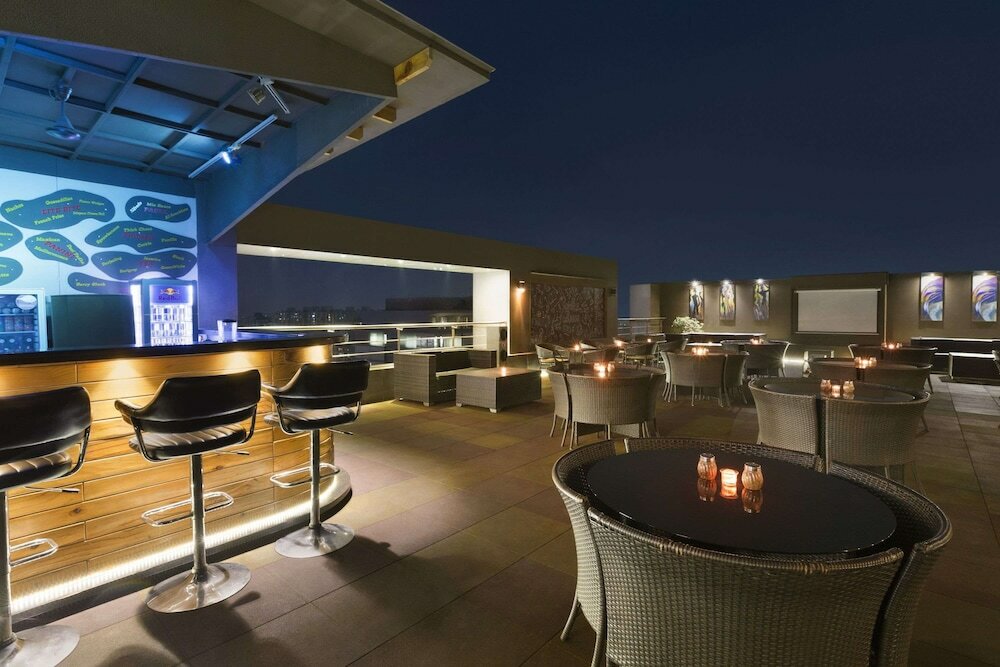 Фото Ramada by Wyndham Ahmedabad