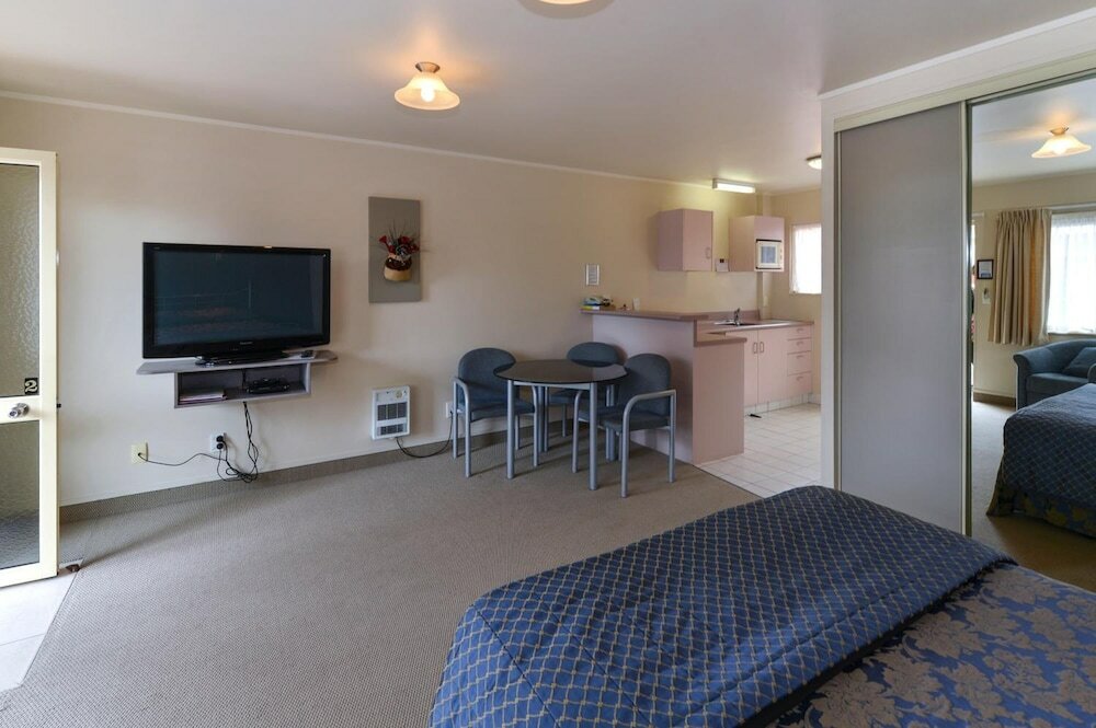 Фото Geneva Motor Lodge