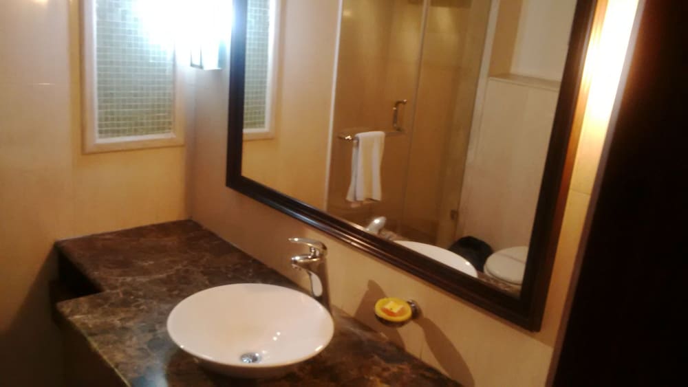 Фото The Golden Palms Hotel And SPA