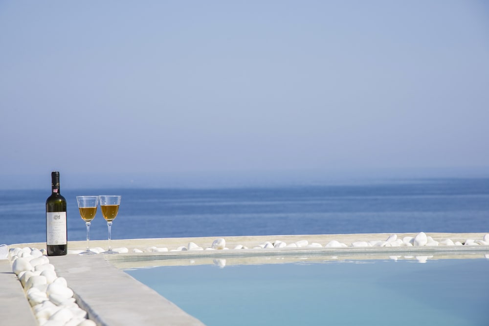 Фото Blue Waves Hotel