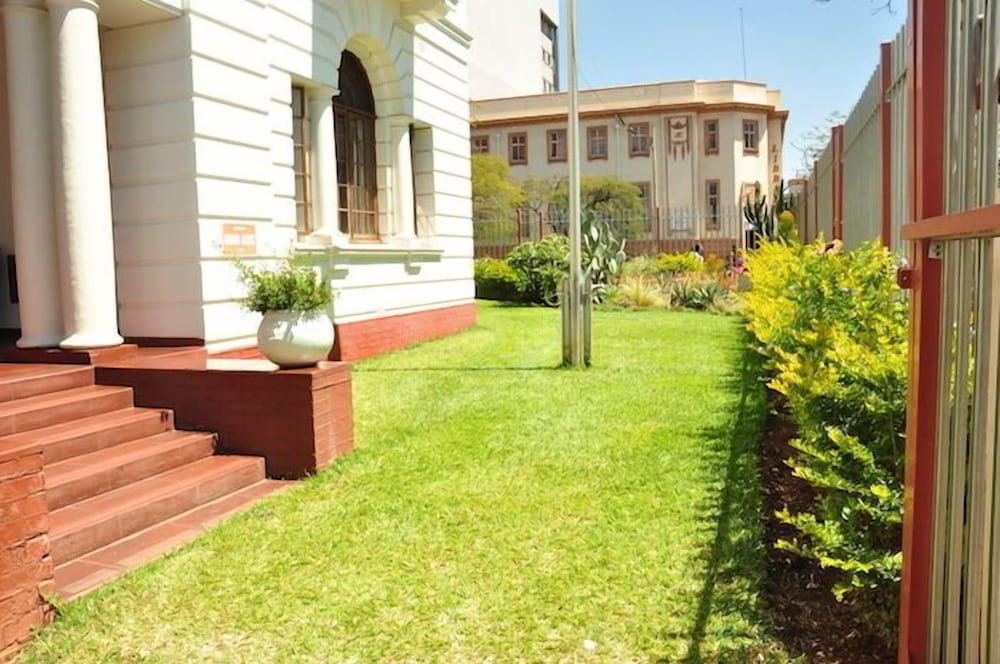 Фото The Bulawayo Club