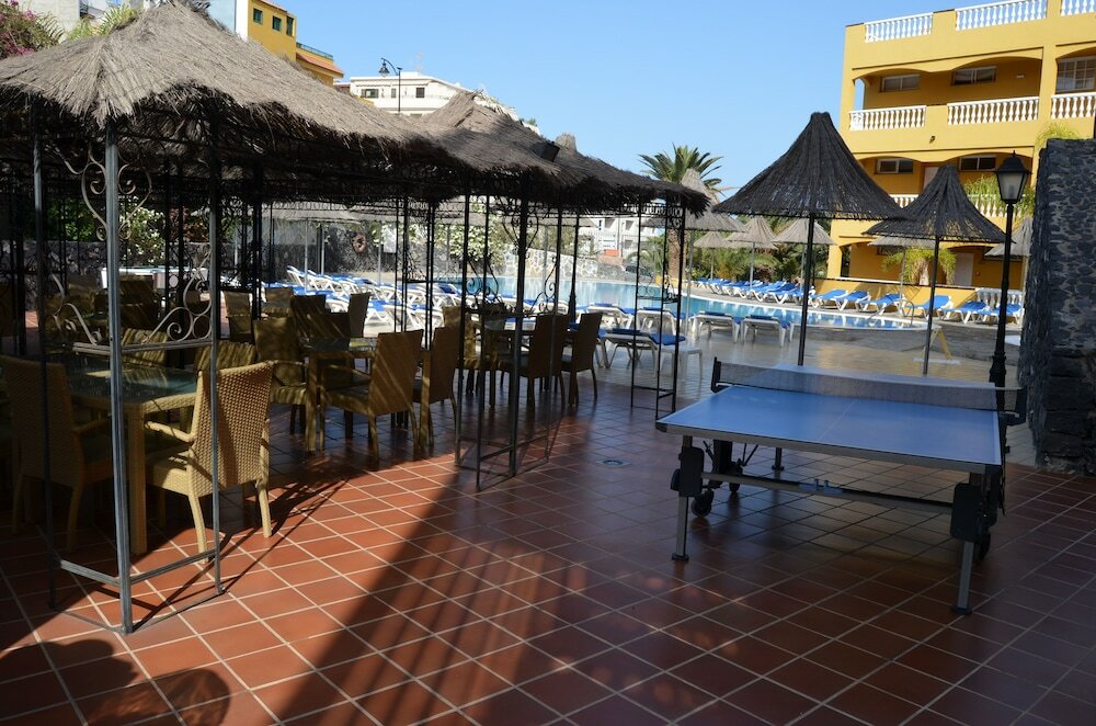 Фото El Marques Palace by Intercorp Hotel Group