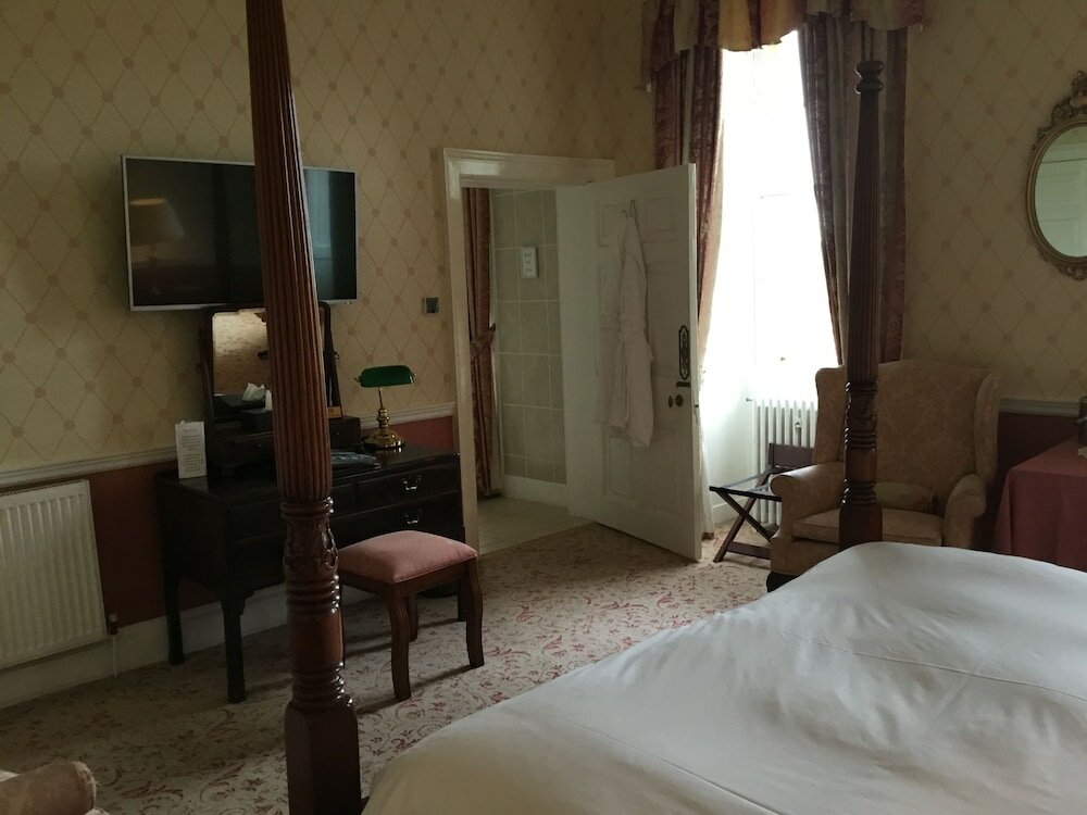 Фото Culloden House Hotel