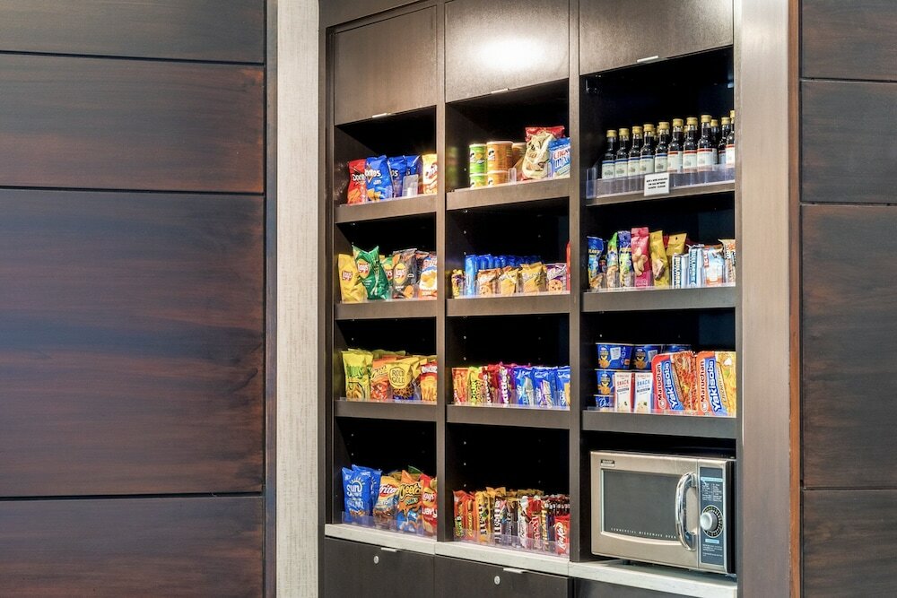 Фото Courtyard by Marriott Boston Waltham