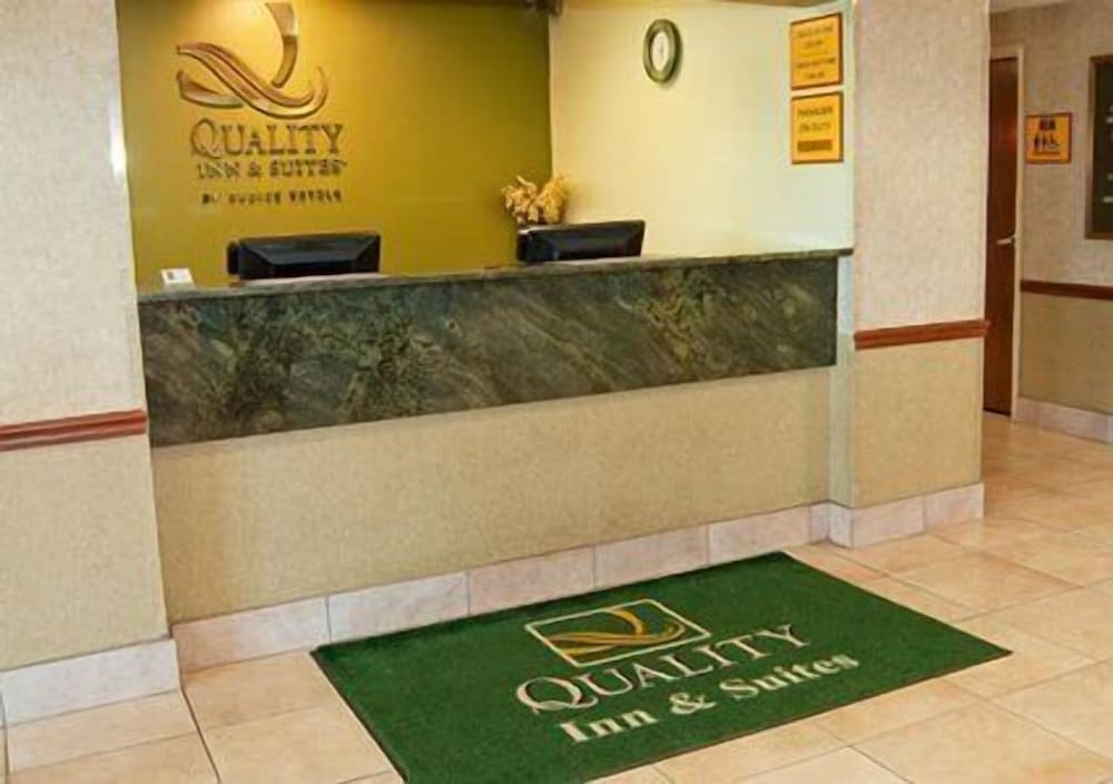 Фото Quality Inn & Suites Cvg Airport