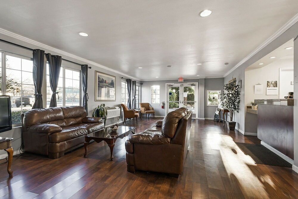 Фото Heritage Inn Express Chico