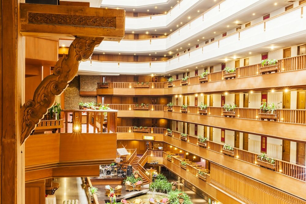 Фото Lotus Hotel Pang Suan Kaew