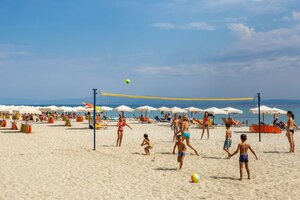 Гостиница Alexander The Great Beach Hotel