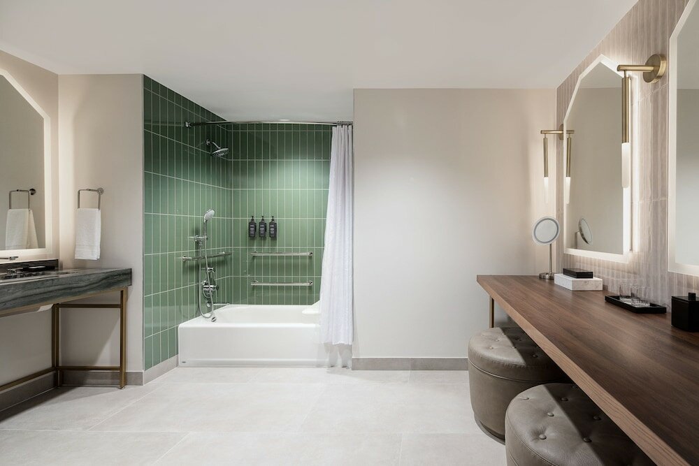 Фото Sheraton Fort Worth Downtown Hotel