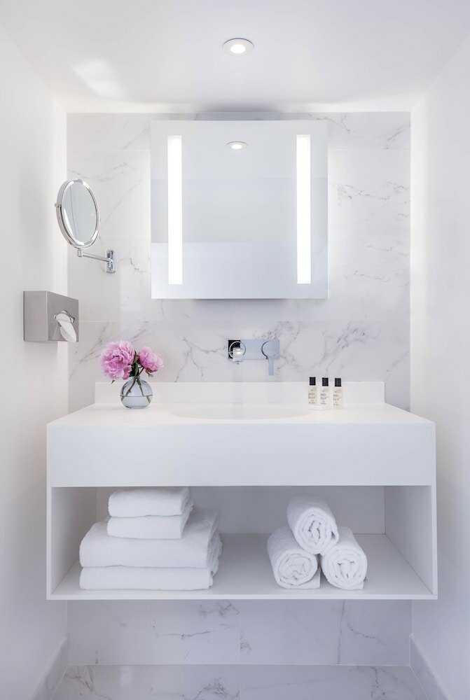 Фото Nh Collection Paris Ponthieu Champs-Élysées