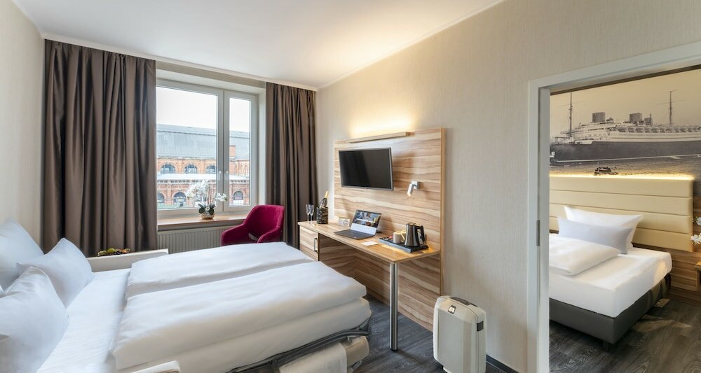 Фото Star Inn Hotel Premium Bremen Columbus, by Quality