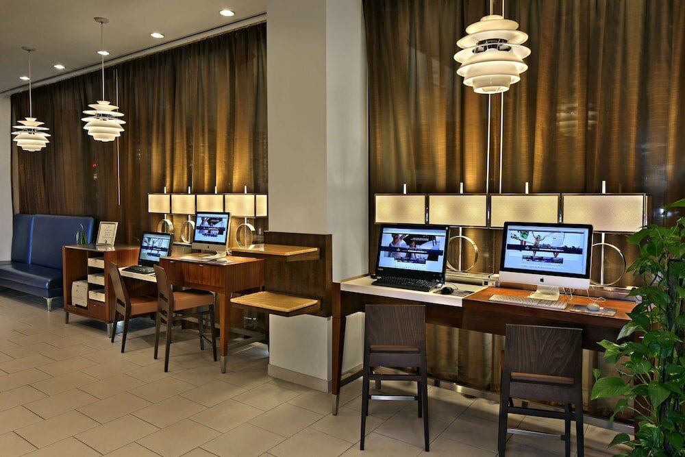 Фото Hilton Hartford