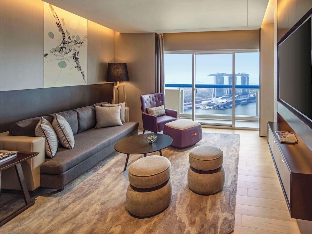 Фото Swissotel The Stamford, Singapore