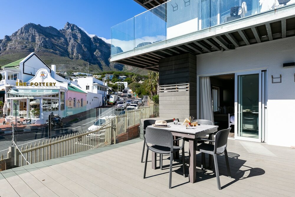 Фото Camps Bay Village