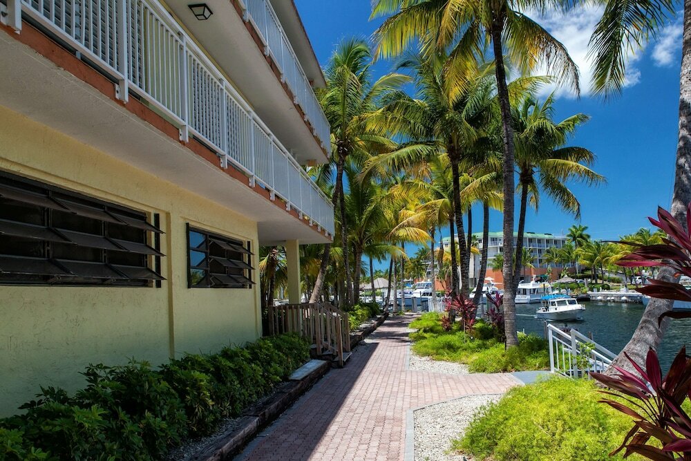 Фото Marina Del Mar Resort and Marina