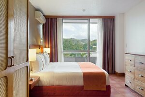 Гостиница Holiday Inn Port Moresby, an Ihg Hotel