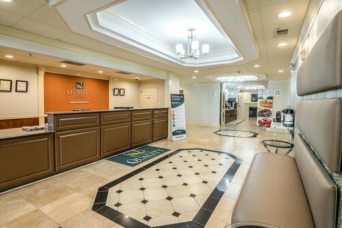 Гостиница Quality Inn Alexander City